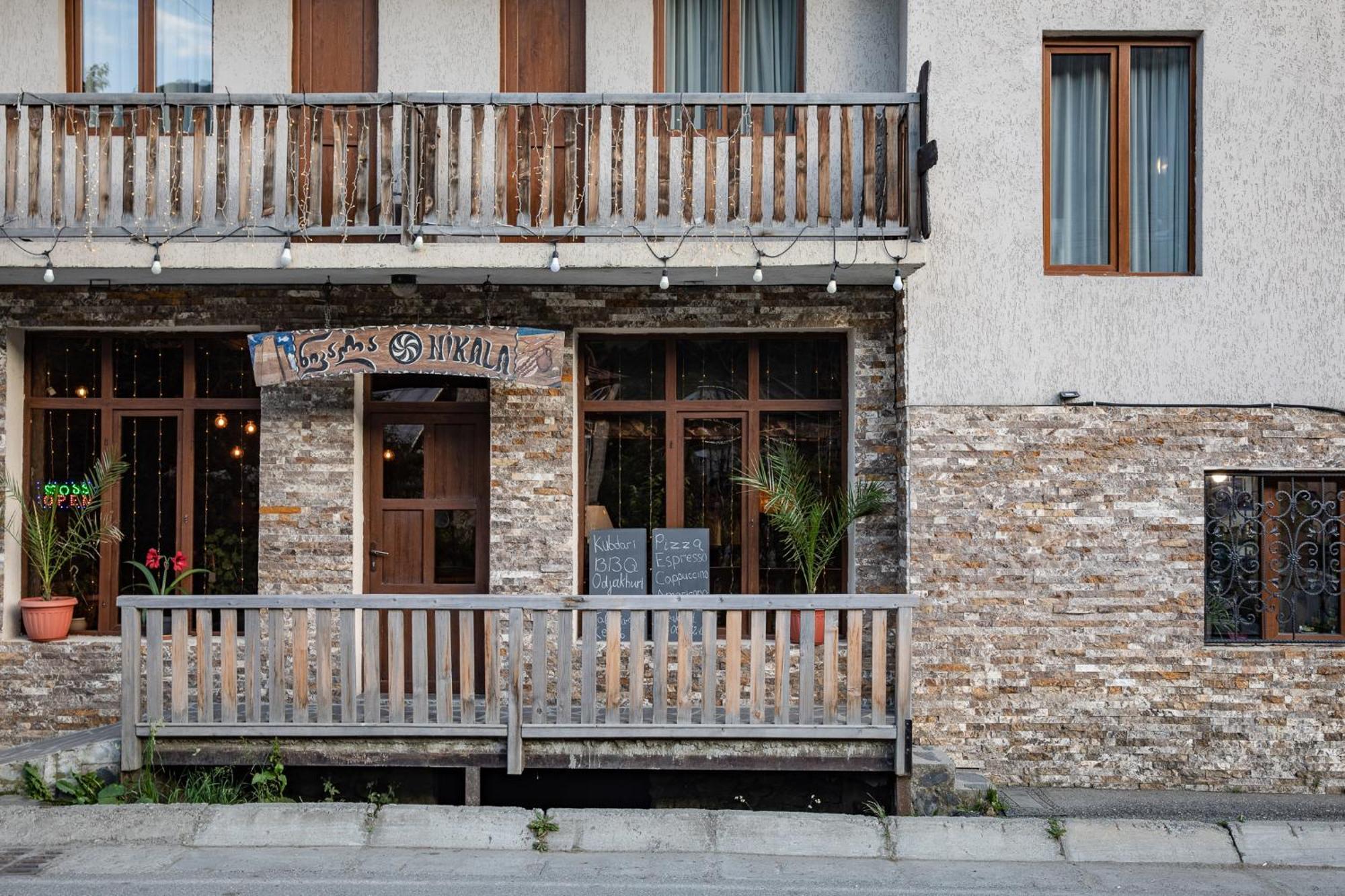 Guest House Nikala Mestia Exteriér fotografie
