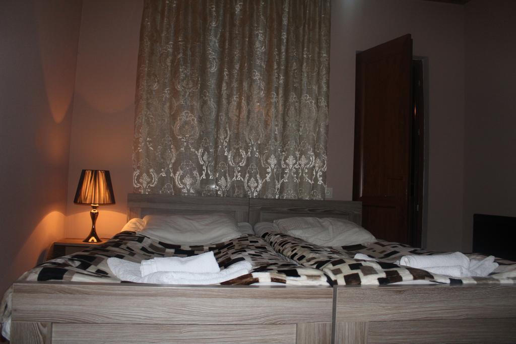 Guest House Nikala Mestia Exteriér fotografie