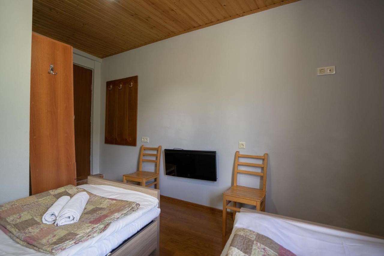 Guest House Nikala Mestia Exteriér fotografie